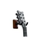 ⁦מתלה לגיטרה מהוגני GATOR GFW-GTR-HNGRMHG Guitar Wall Hanger⁩ – תמונה ⁦2⁩